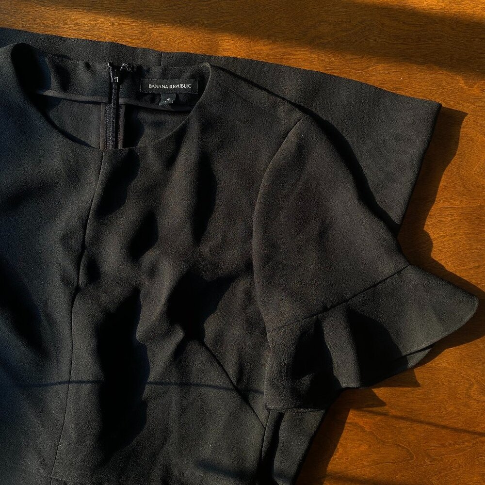 Banana Republic little black dress - classic, vintage style